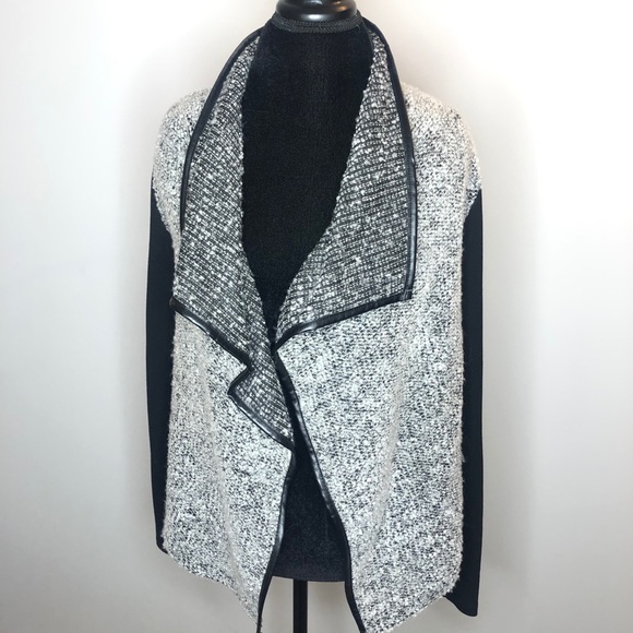 Dex Flowy Tweed Style Cardigan - Picture 2 of 3